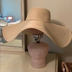 Oversized Floppy Hat